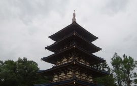 Escolhendo sua pérola no pavilhão do Japão no Epcot!!