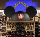 A loja World of Disney reabre em grande estilo no Disney Springs