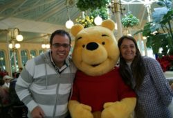 Guia de todos os restaurantes com personagens da Disney